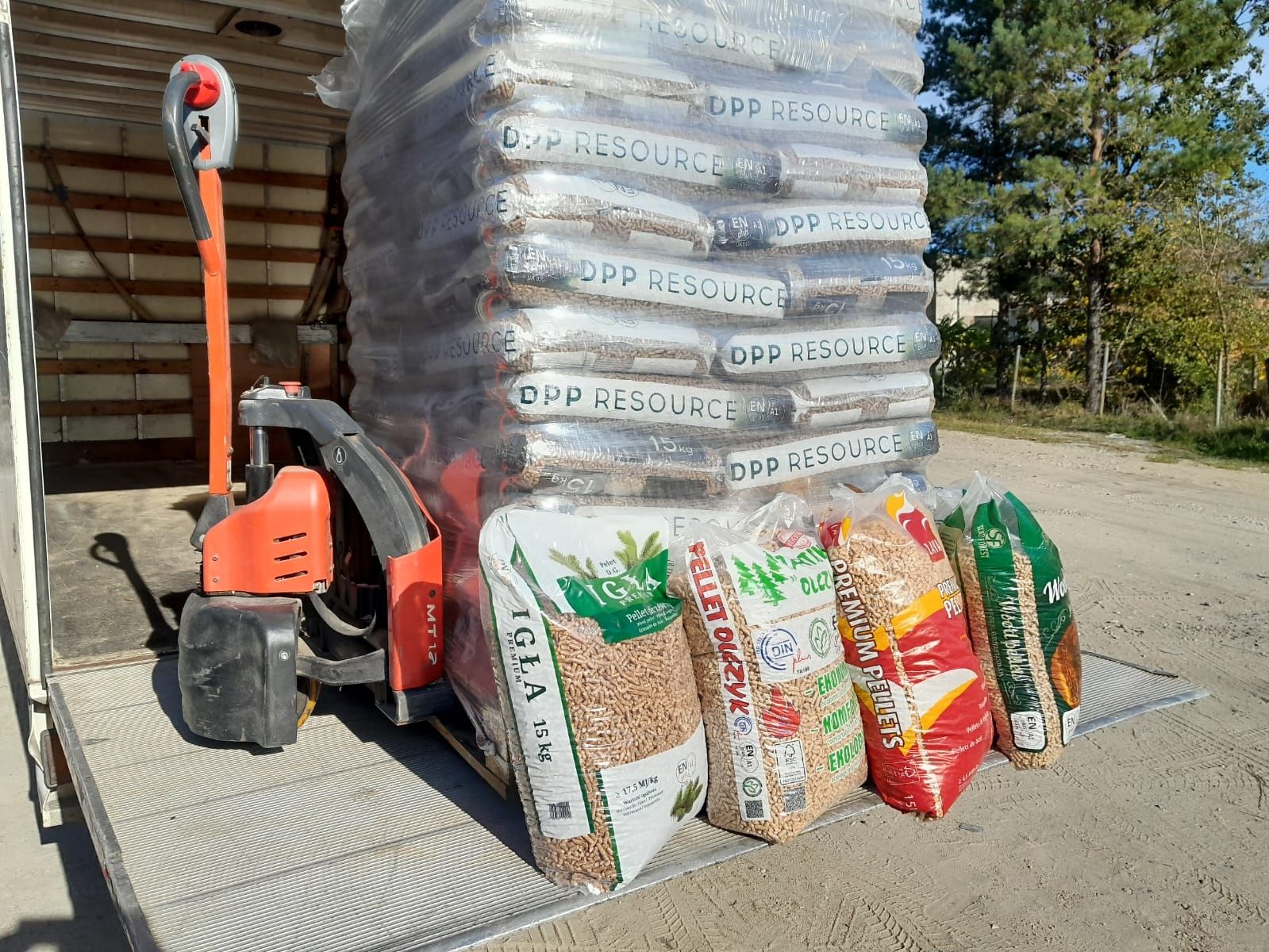 Pellet sosnowy drzewny od producenta