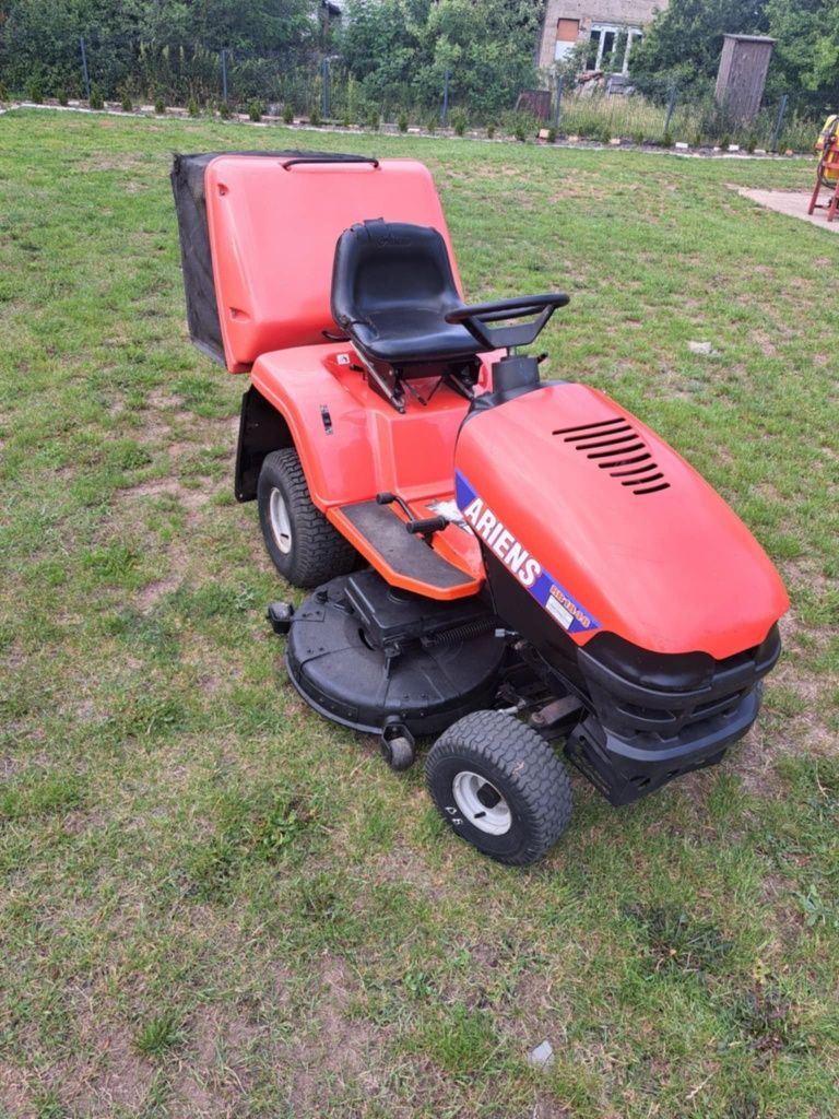 Kosiarka traktorek Ariens Rb1848 Briggs&Straton 18v2 hydro kosz