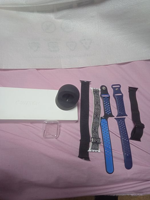 Apple watch series 9 45mm на гарантии