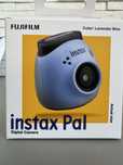 Aparat Instax Pal firmy FUJIFILM