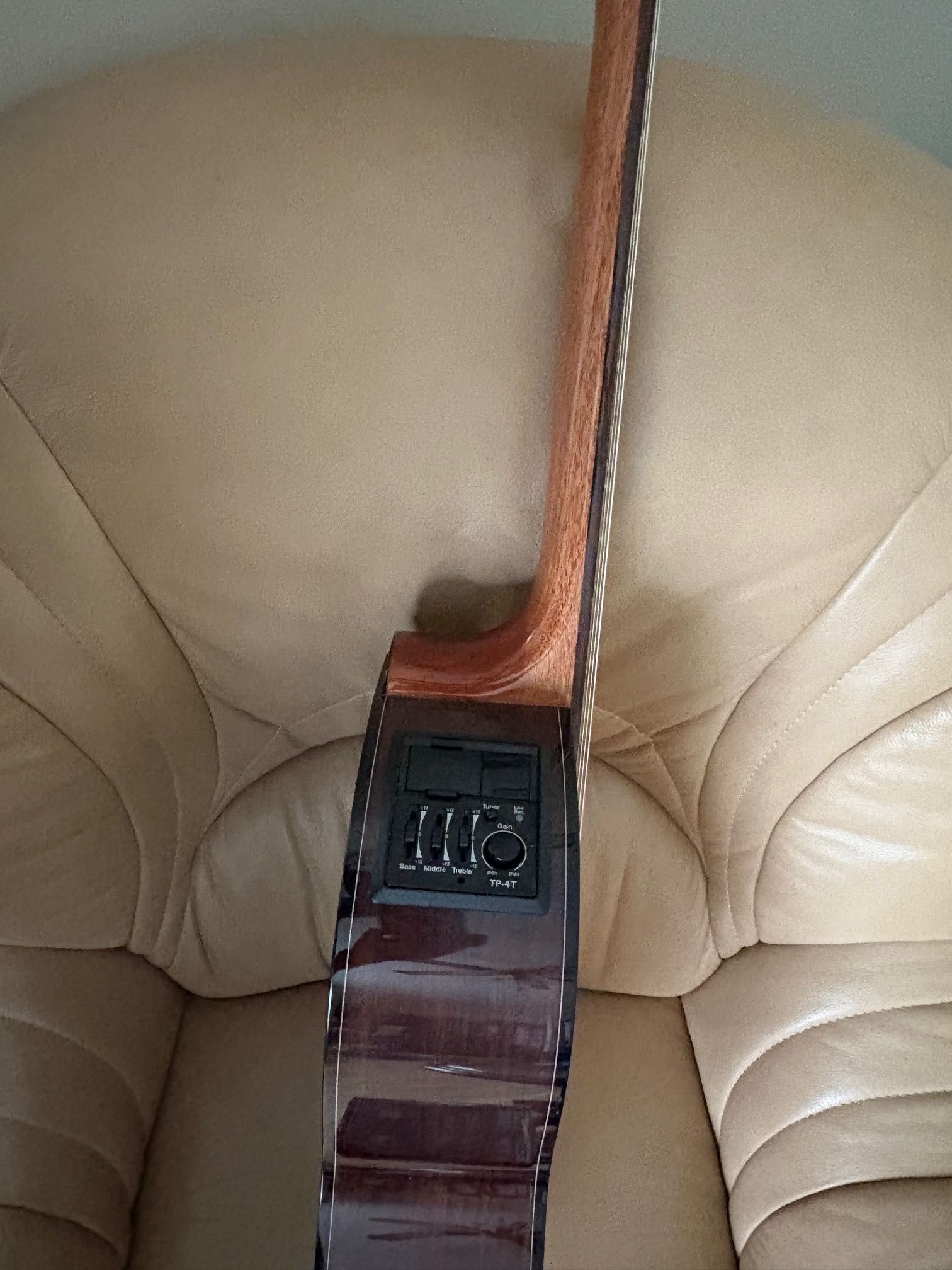 Wspaniała gitara TAKAMINE GC6CE, elektroklasyczna, CACKO!!!