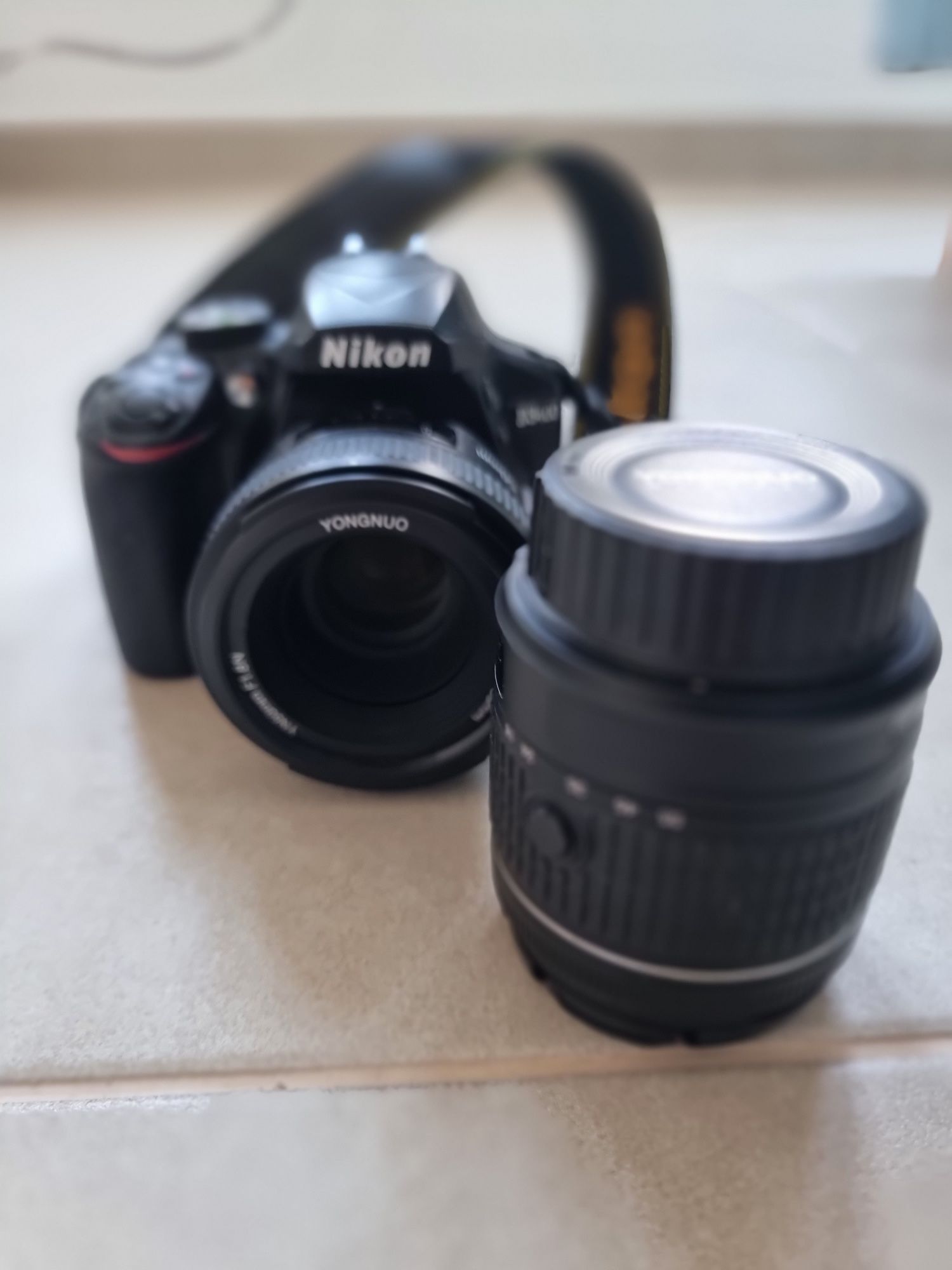 Vendo máquina Fotográfica Nikon D3400, excelente estado