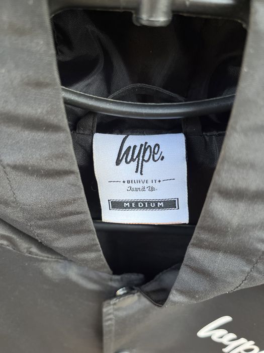 Легка куртка з підкладкою hype M