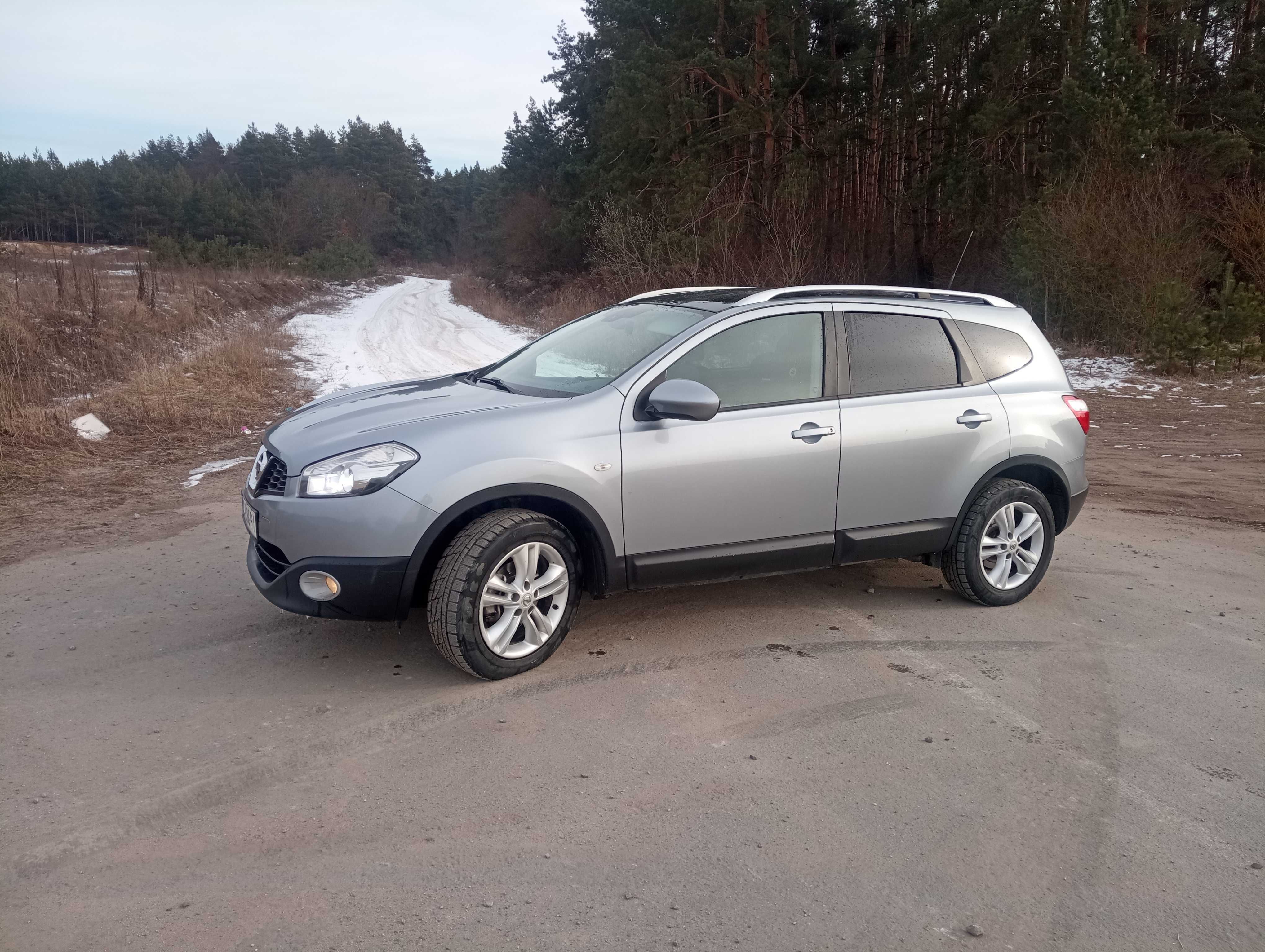 Nissan Qashqai+2