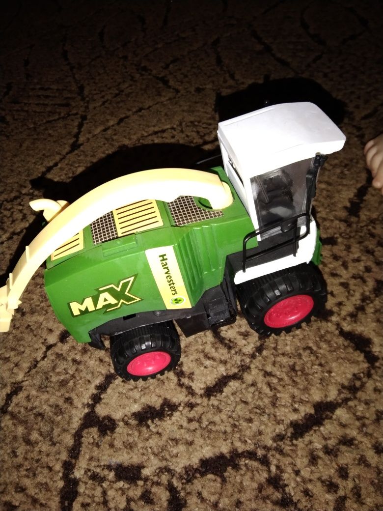 Детские игрушки трактора