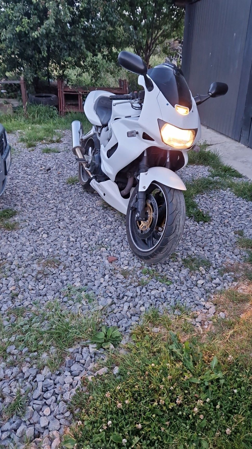 Sprzedam motocykl vtr1000
