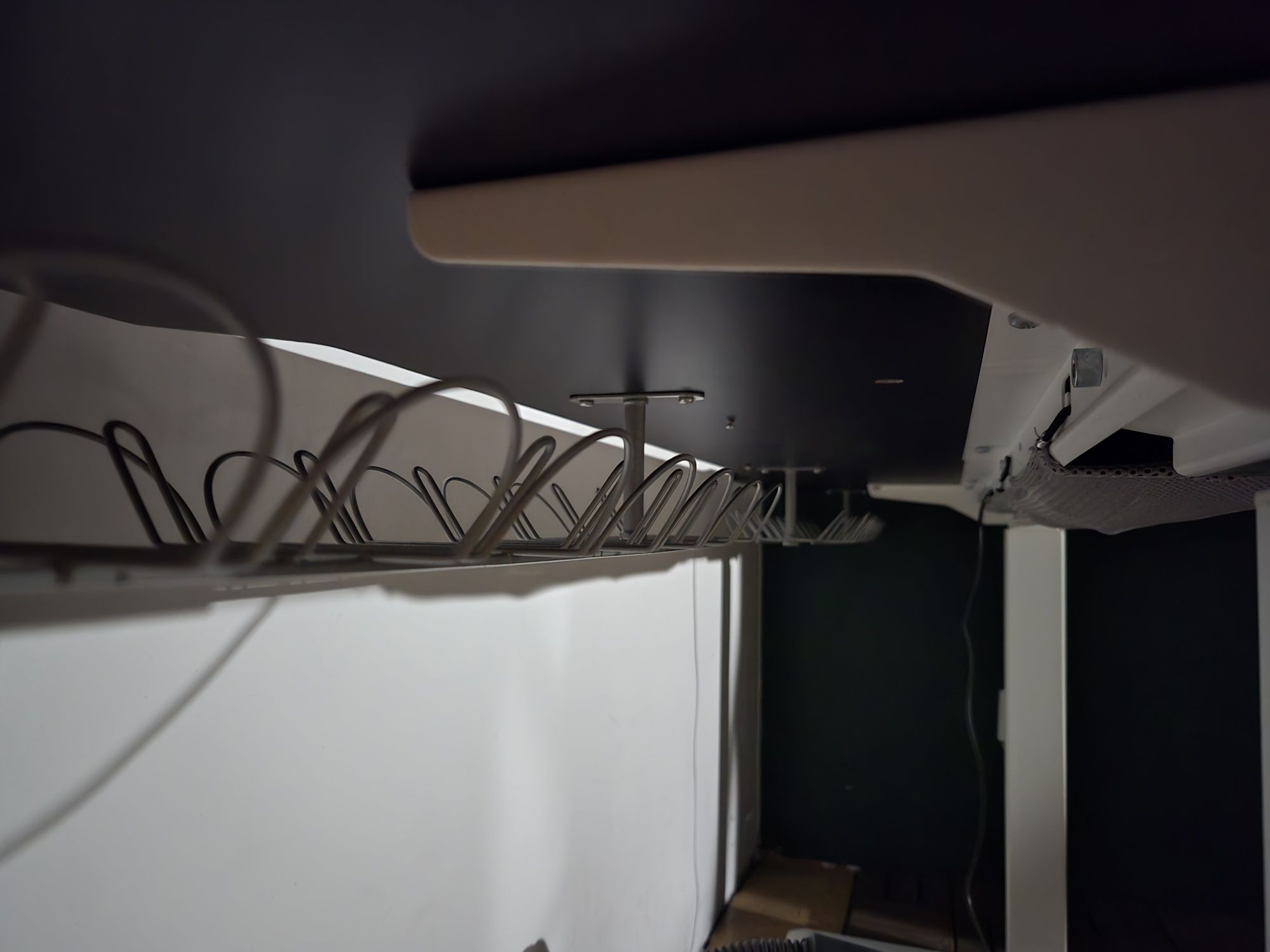 Biurko elektryczne Ikea podnoszone, stelaż Rodulf, blat Uppspel 180x80