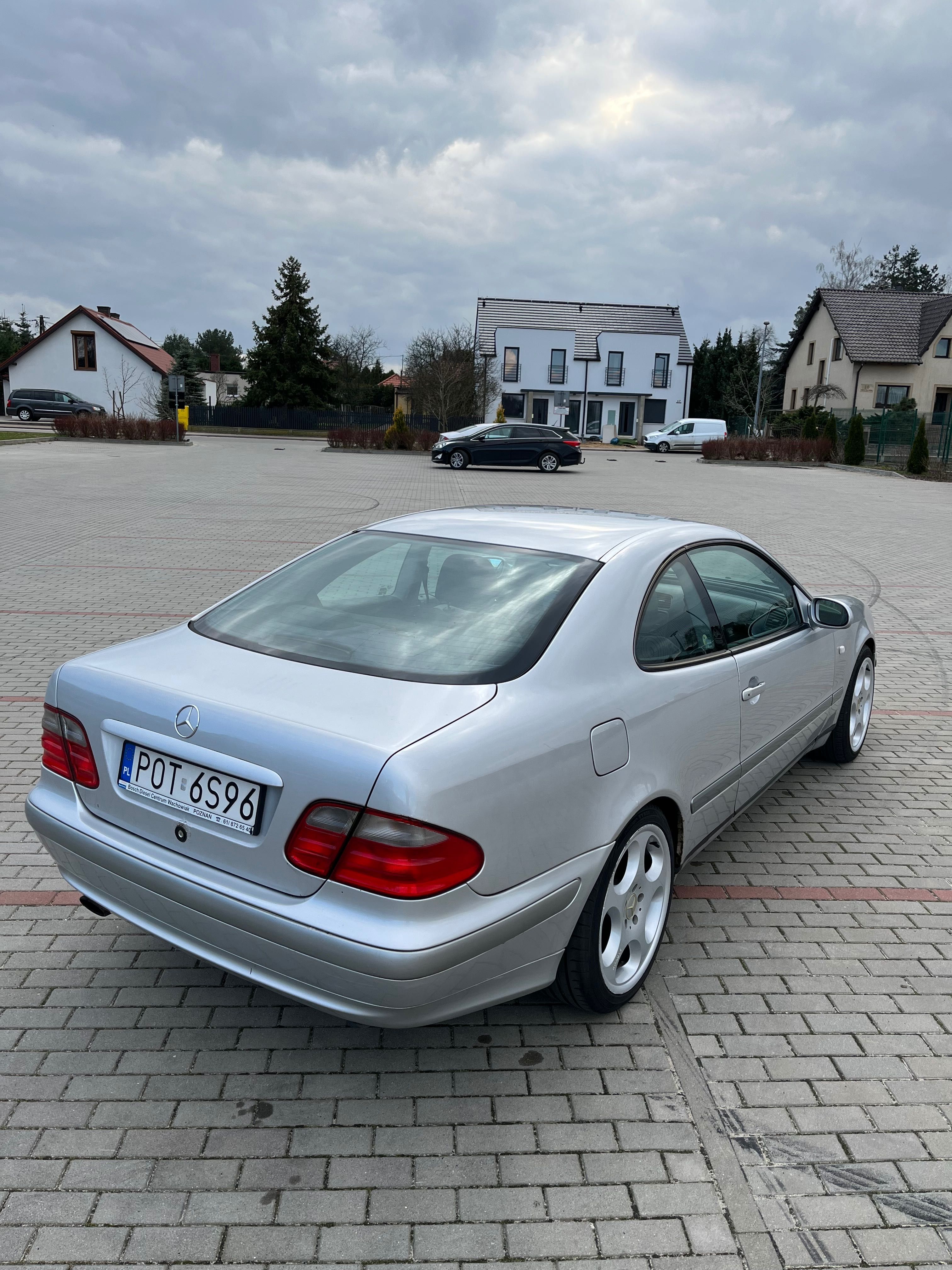 Mercedes-Benz CLK 200 kompressor W208