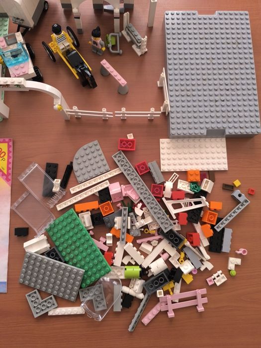 Lego Vintage 6418 Country Club, 6419 Rolling Acres Ranch + Peças