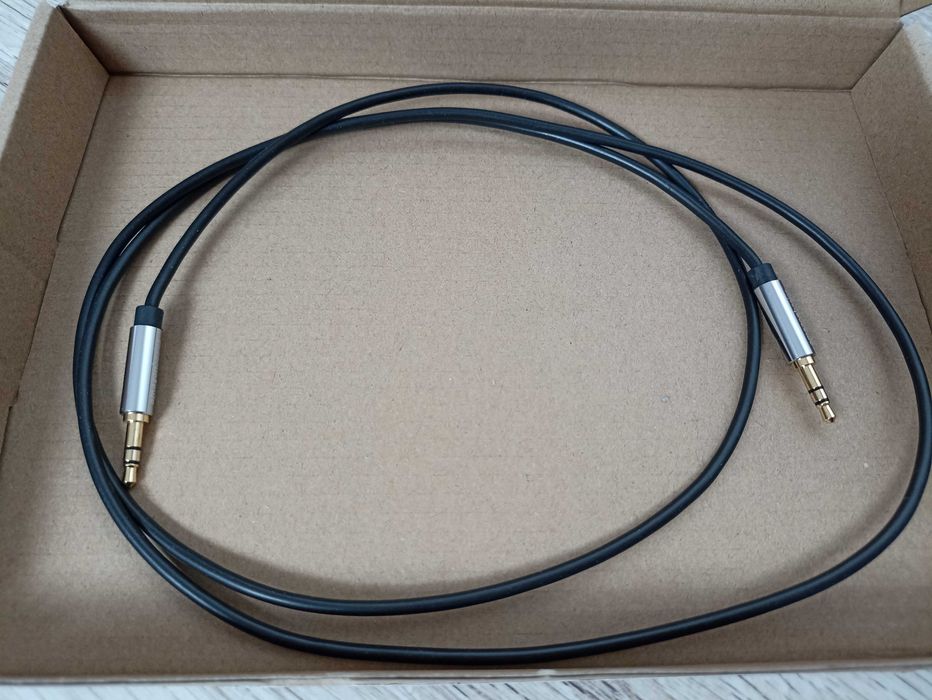 Kabel Stereo Audio Aux 3.5mm