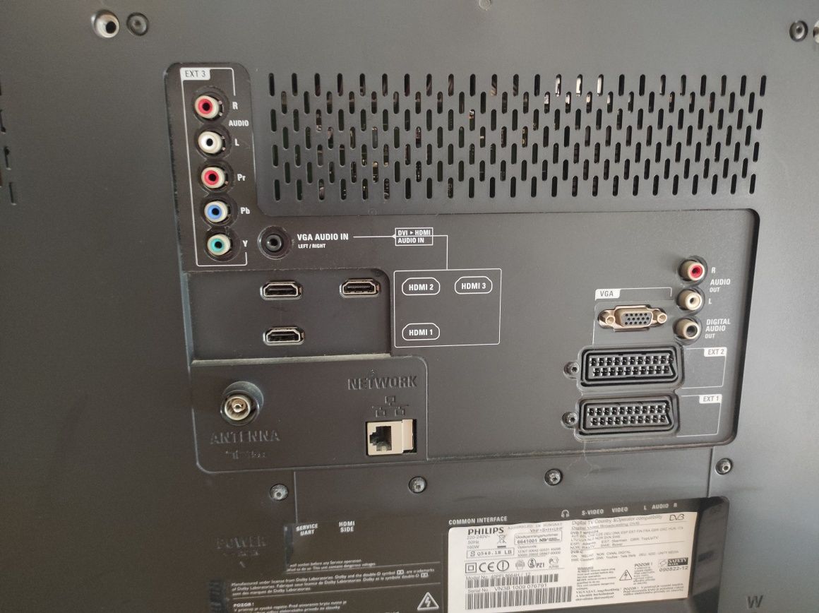 Vendo TV em bom estado (NpvoPreço)