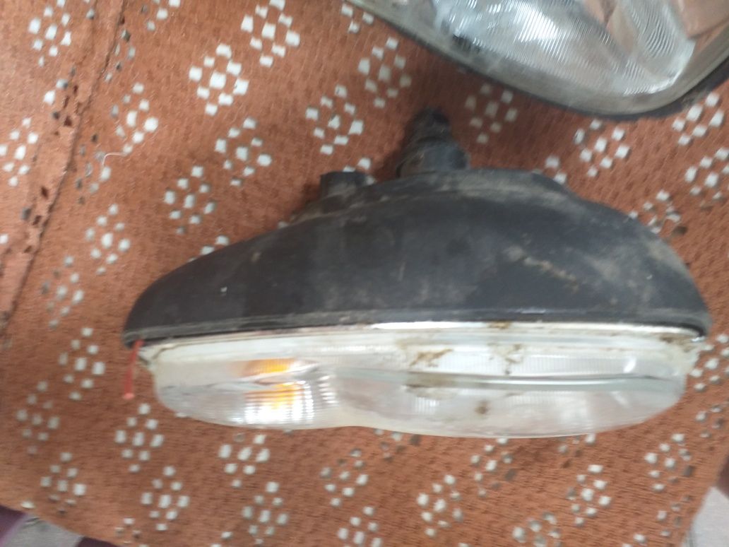 Lampy do ładowarki koparki