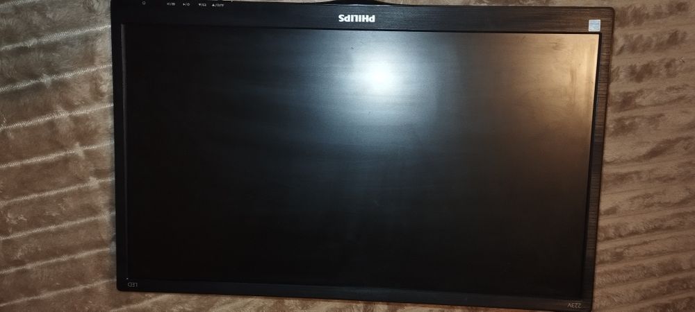 Monitor Phillips 223V5L