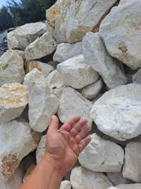 Kamień ogrodowy, biały głaz, białe głazy, 50-500 mm, transport 3,5 t.