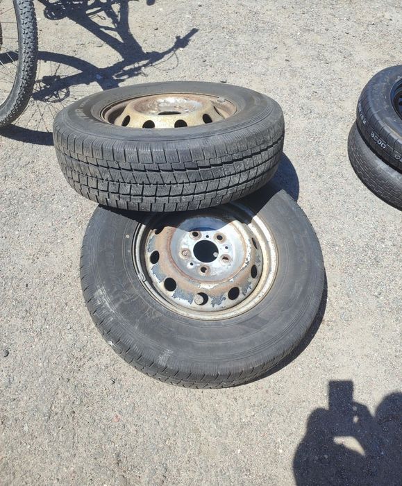 Резина колесо 225 75 R16C Falken eurowinter