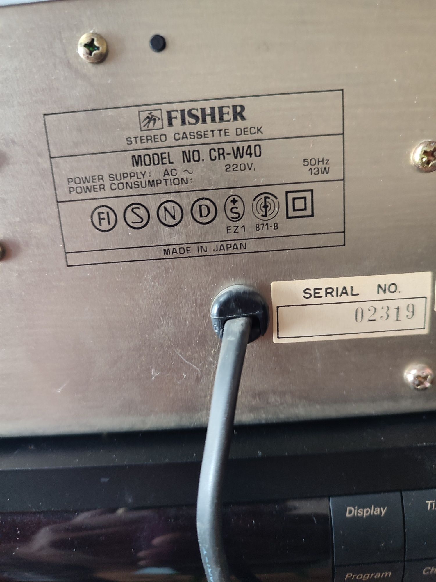 Кассетная дека FISHER CR-W40.