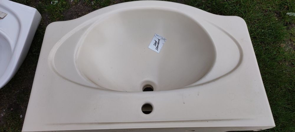 Sprzedam Umywalka beż