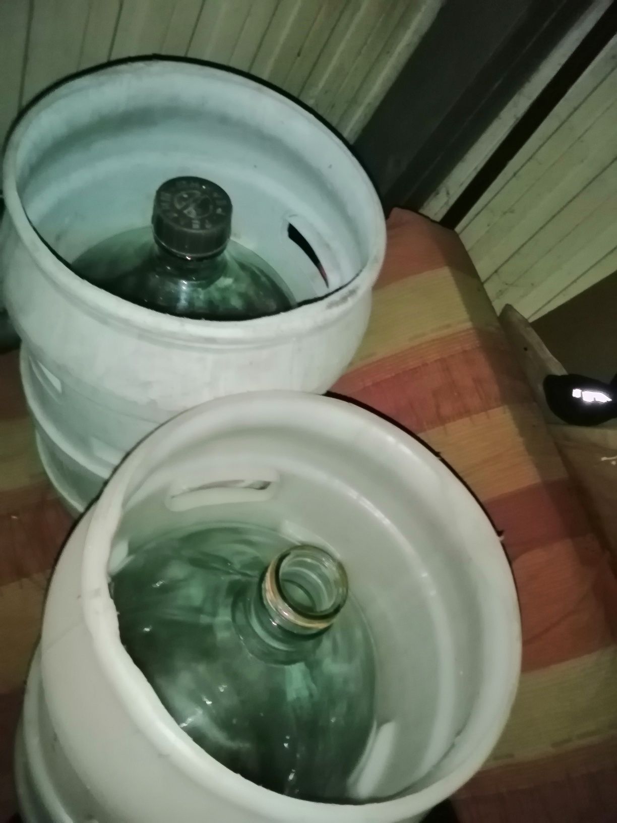 Продам бутилі пластикові