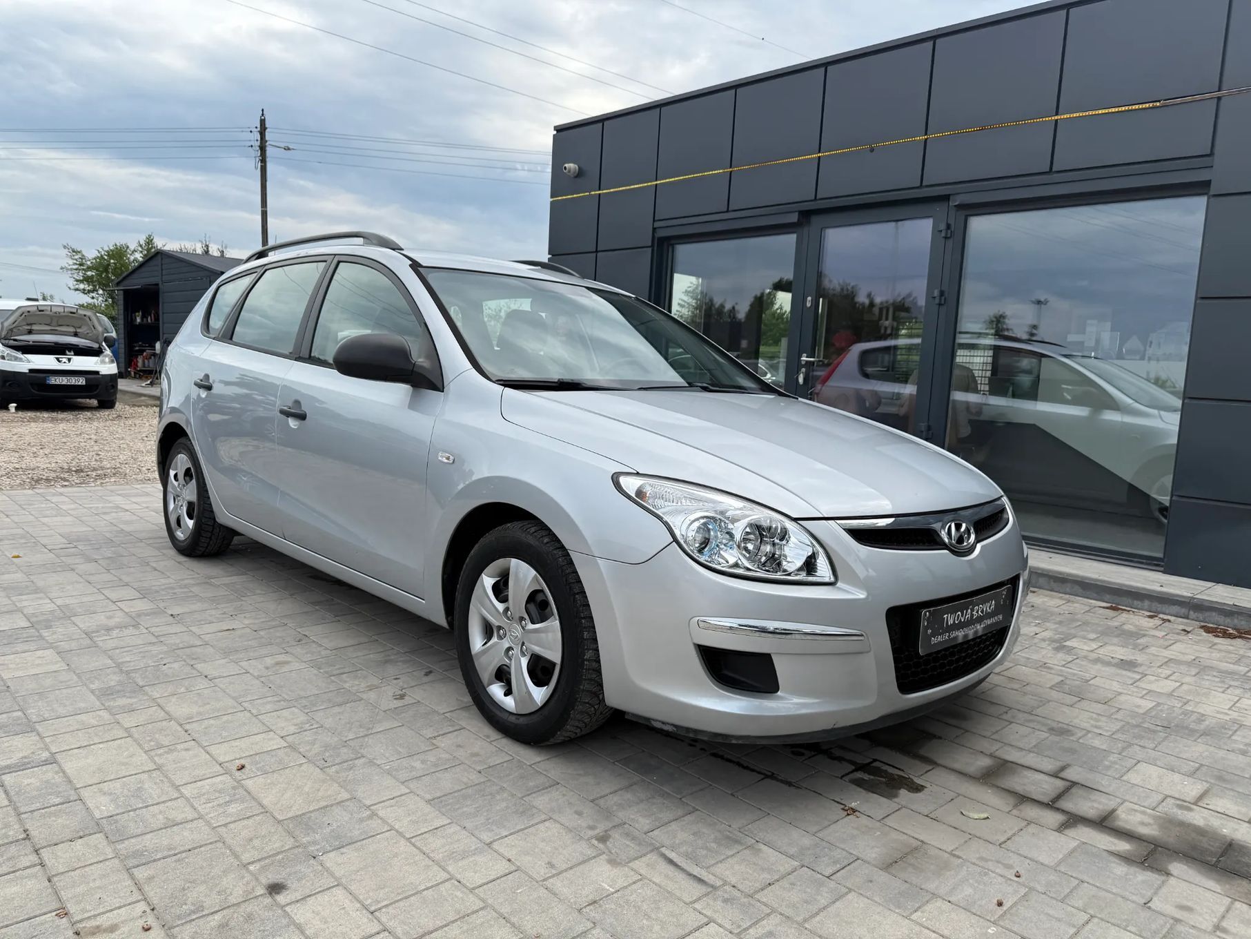 Hyundai I30 1.4 Benzyna Klimatyzacja Centralny Zamek Kredyt Opłacony