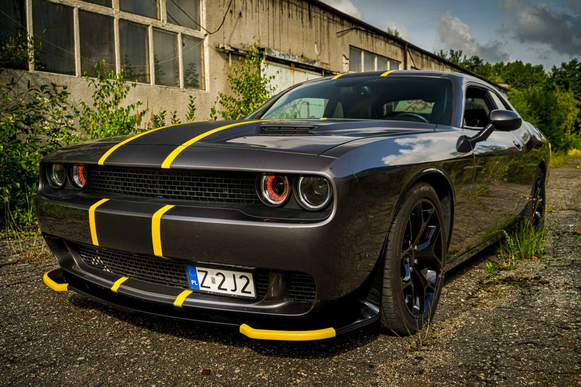 Dodge Challenger SXT Plus