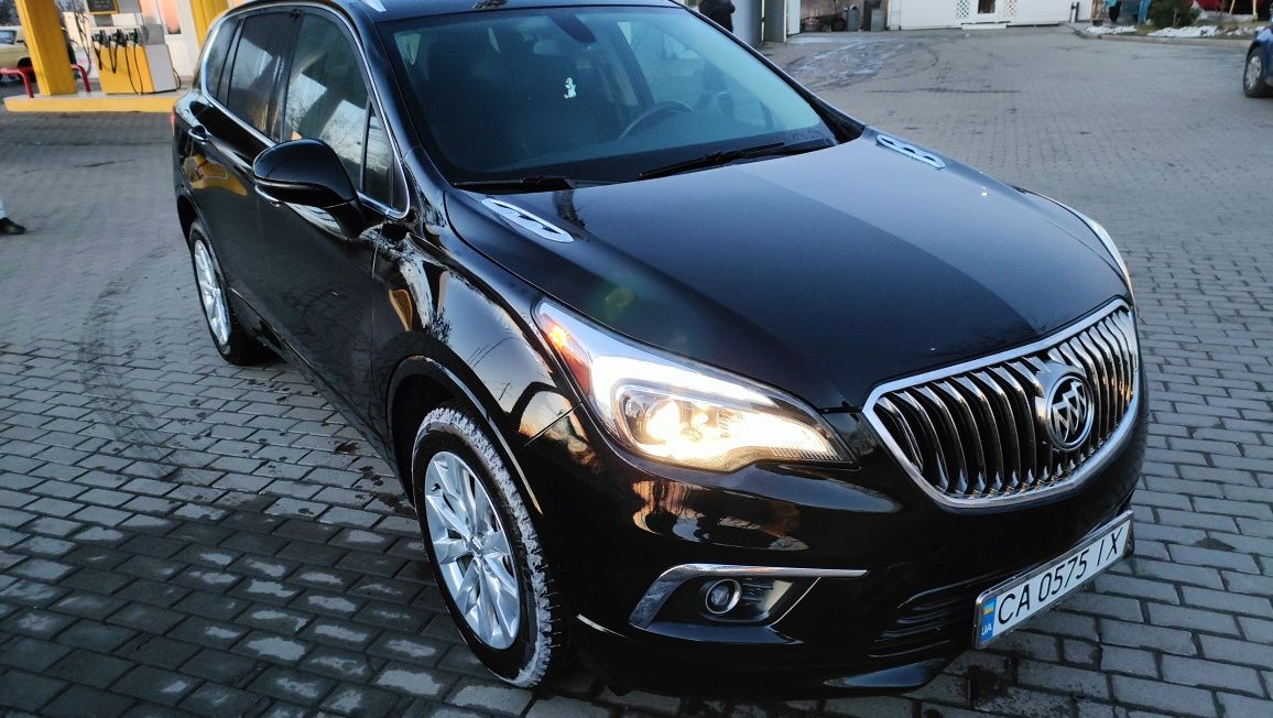 Buick Envision 2016.