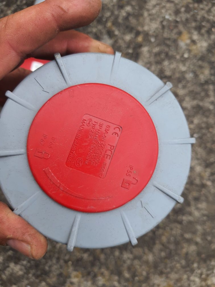 Gniazdo 125A 400v 63A Wtyczka PCE