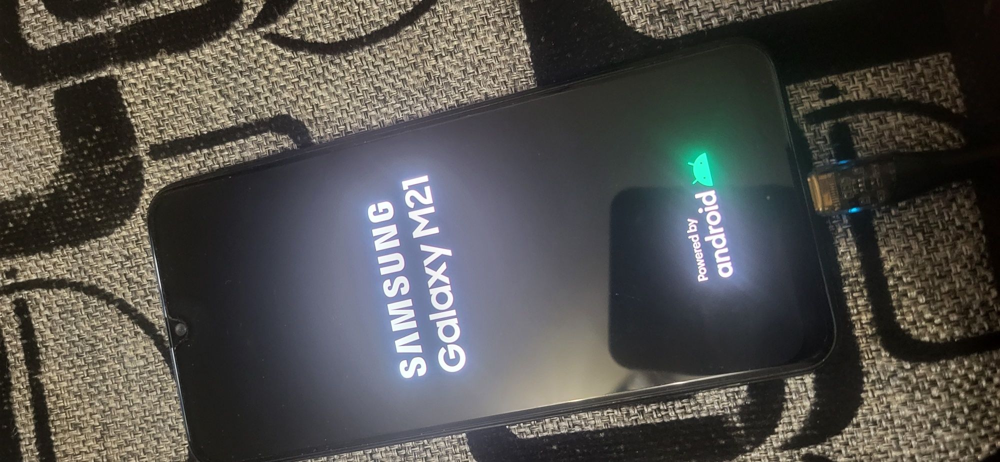 Смартфон ідеал Samsung M21 Dual Sim 4к 8 ядер 4/64