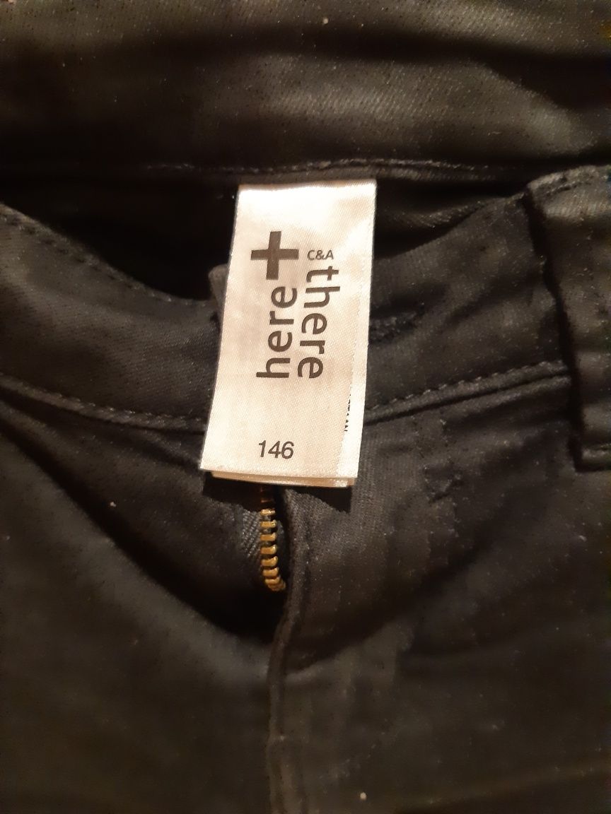 Spodnie jeansowe w kolorze czarnym, 146