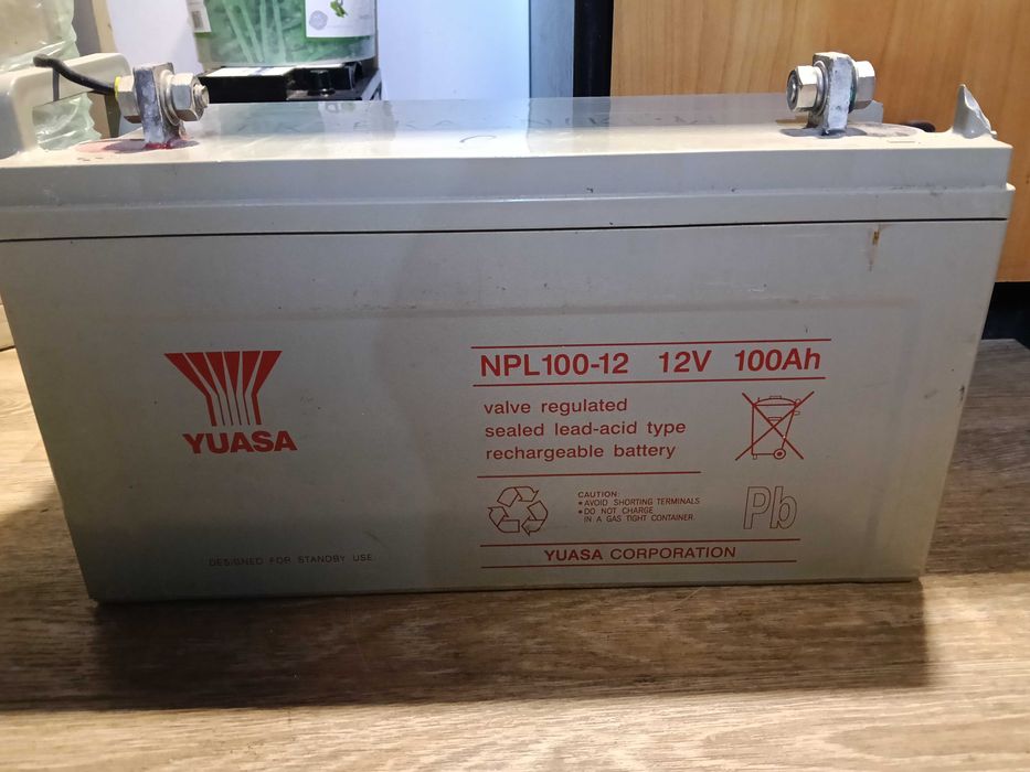 Yuasa Akumulator 12 V 100 Ah
