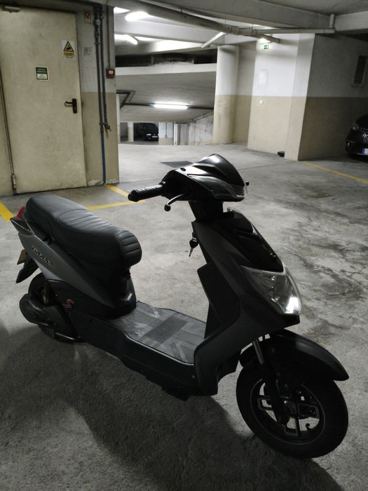 Scooter elétrica Goose Five