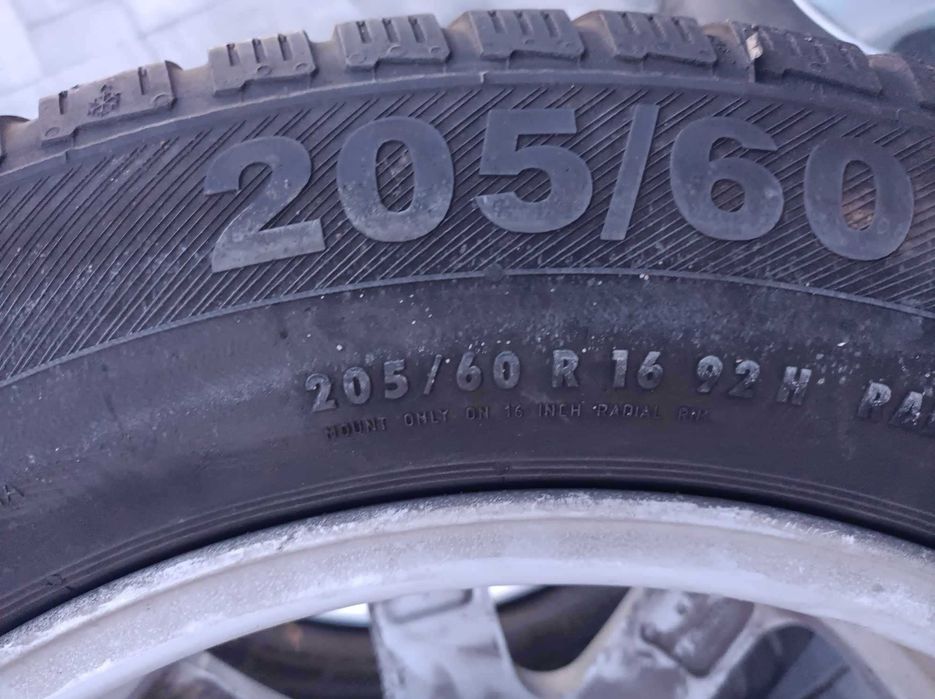 Alufelgi koła bmw 16 5x120 et38 e36,e39,e46,e60,e90 205/60/16 zimowe