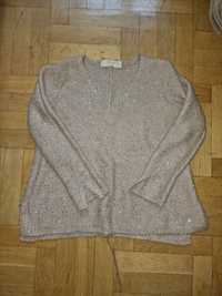 Sweter z cekinami