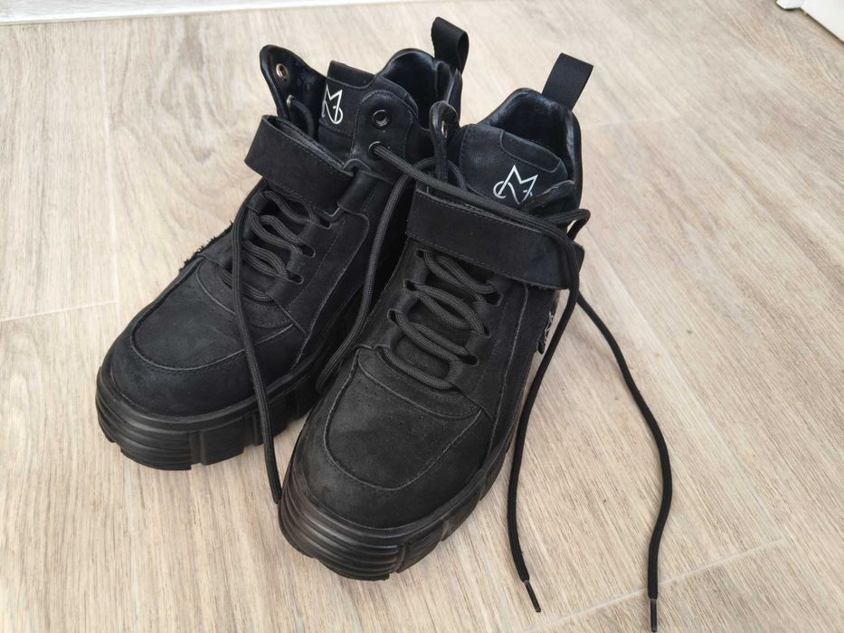 Натуральна замша, р.37