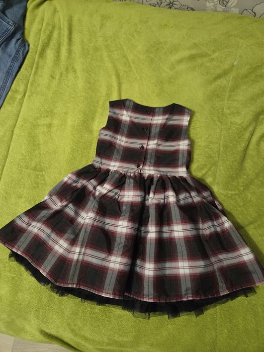 Сукня для дівчинки. Р.98