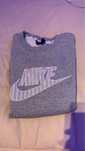 Camisola nike cinzenta