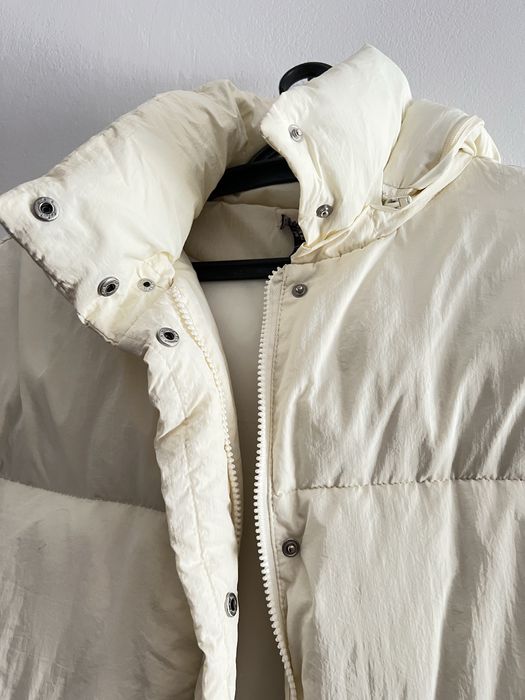 Зимова куртка дуже тепла