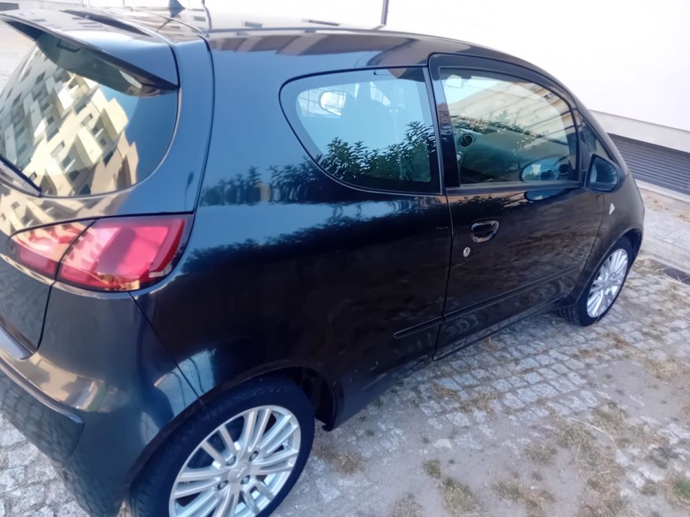 Vendo Mitsubishi