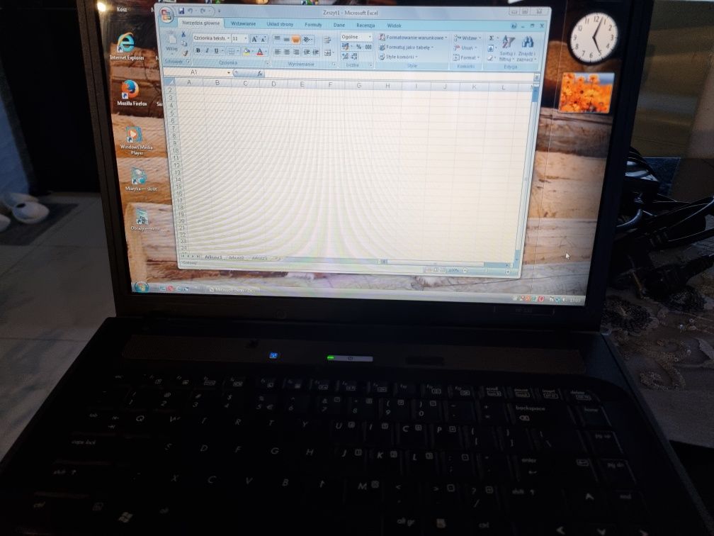 Laptop HP 530 Word Excel z zasilaczem