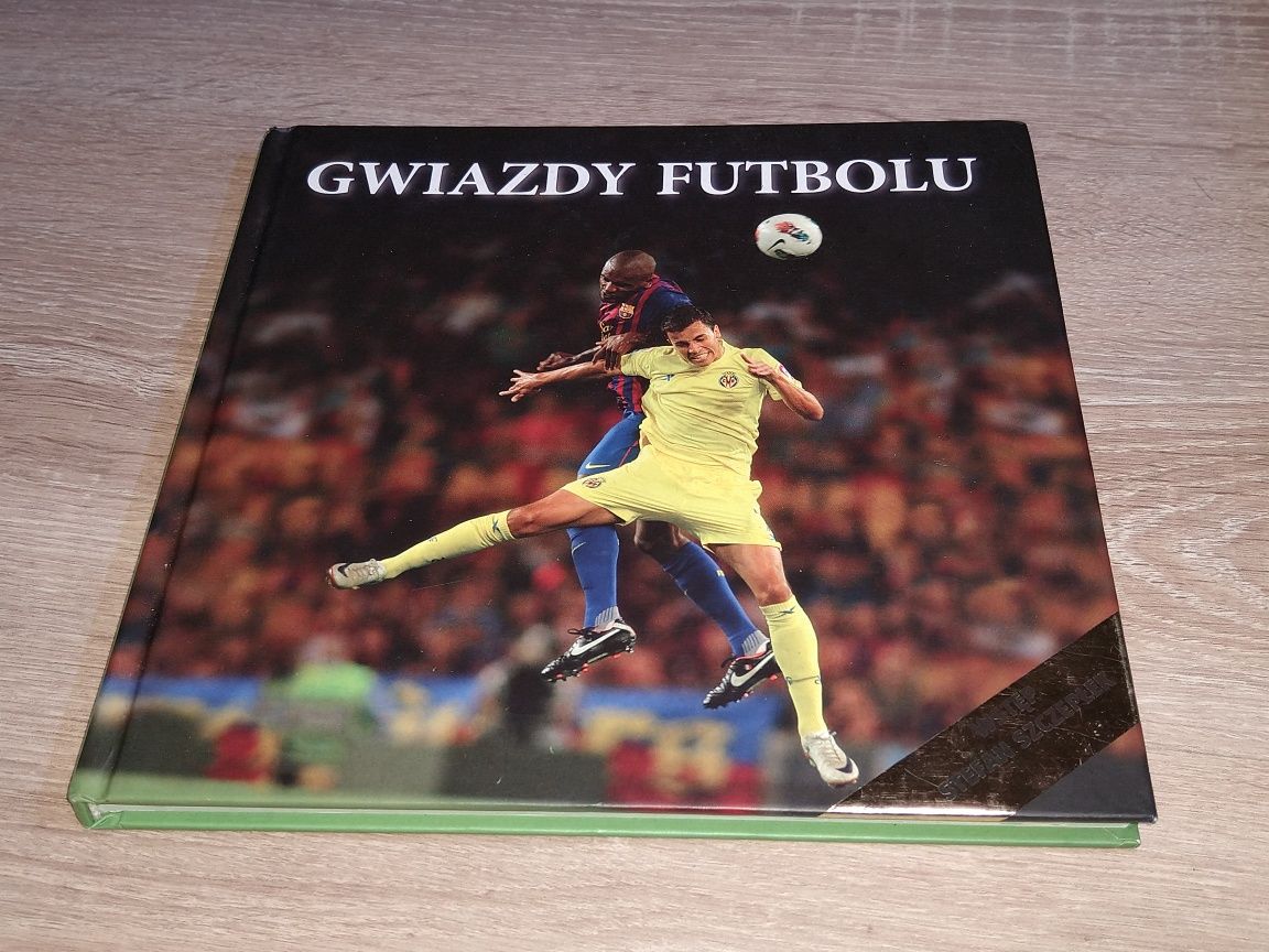 Gwiazdy Futbolu-Zespoły,Zawodnicy,Fakty,Liczby