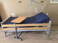Cama articulada elétrica e mesa de apoio ajustável - ÓTIMO ESTADO