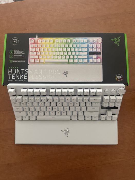 Teclado Razer Huntsman V3 Pro TKL