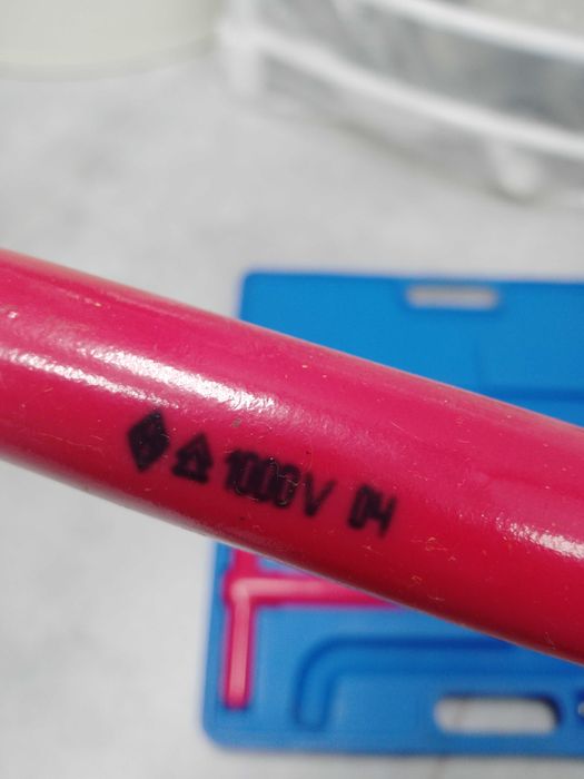 Набор электромонтажных головок