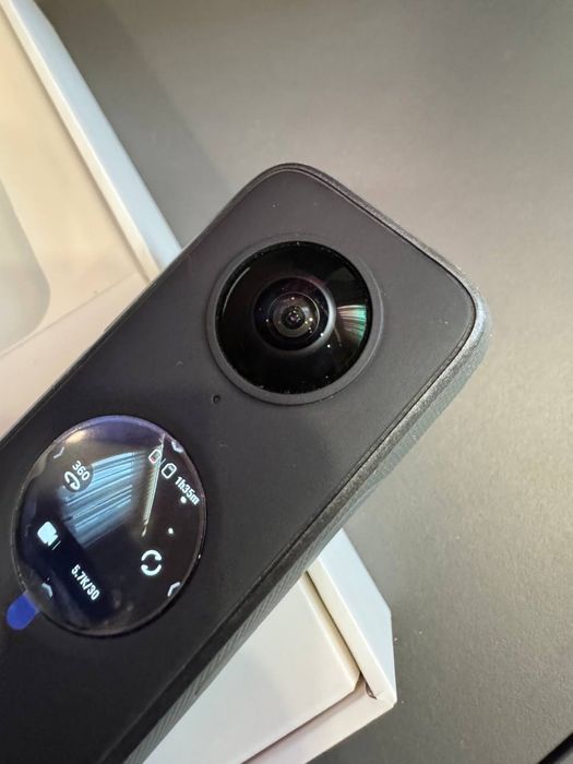 Камера insta360 ONE X2