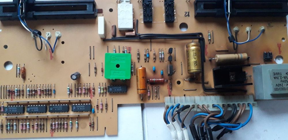 Продам радіо деталі