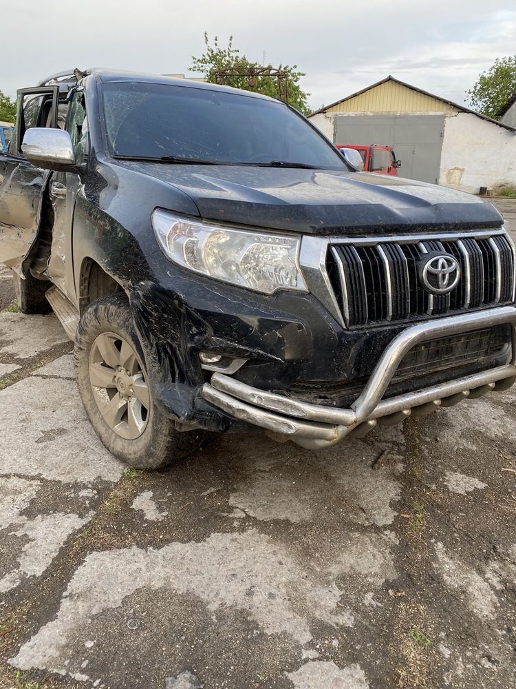 Toyota Prado 2018 2.7 після дтп