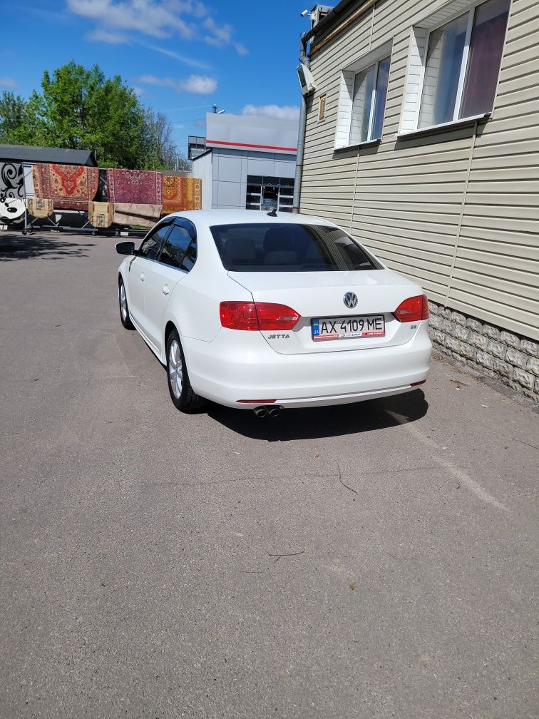 Продам Volkswagen Jetta MK6