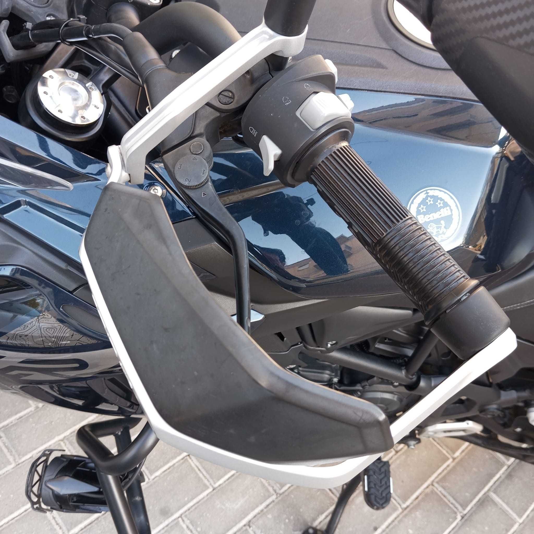 Benelli TRK 502 X