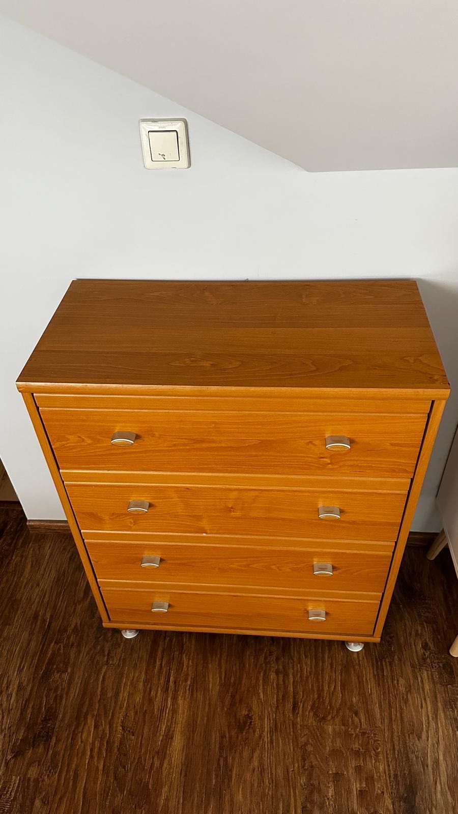 Komoda na ubrania 86x68x33