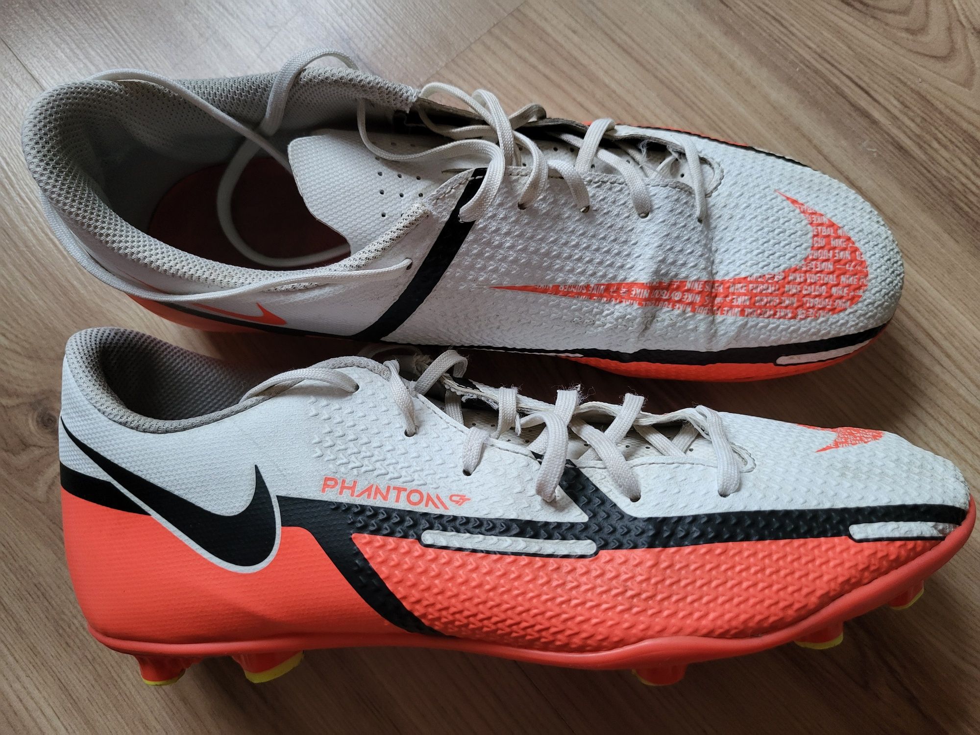 Korki Sportowe Nike Phantom Gt2 Club 43