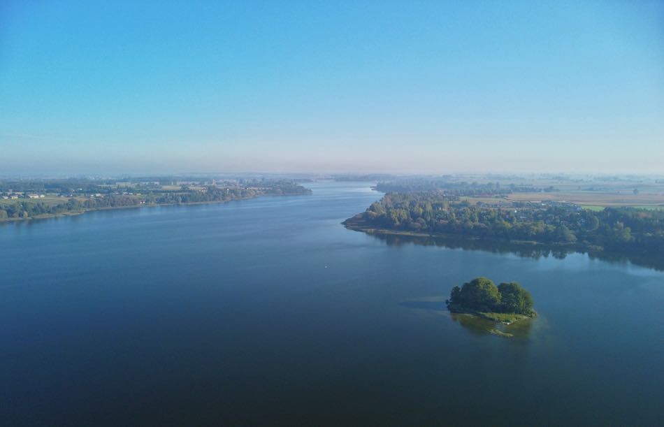 Działka rekreacyjna nad jeziorem Głuszyńskim